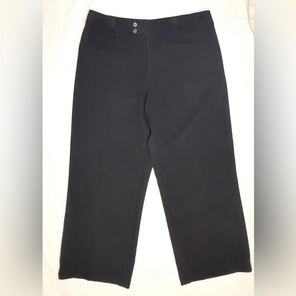 Columbia River Resort Capri Pants 70% Silk Black Gray Size 8 Soft 31 X 24 - Picture 1 of 10
